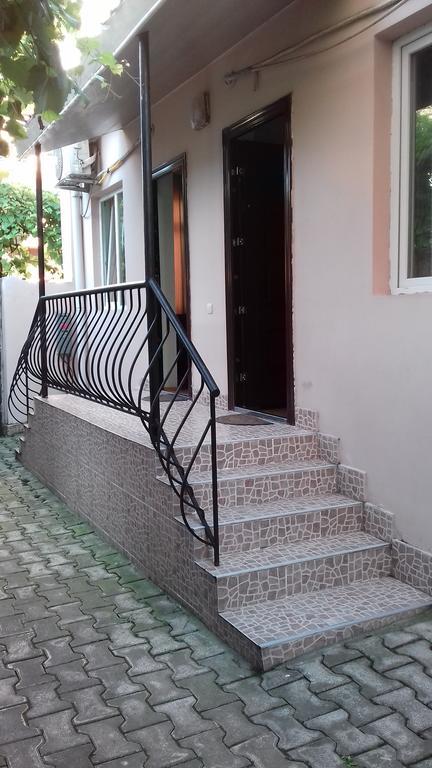 Light House Hotel Batumi Kültér fotó